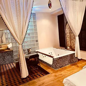 Aparthotel Jacuzzi 4