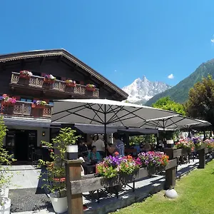 *** Отель Le Castel Франция